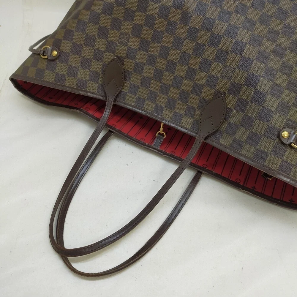 Louis Vuitton Neverfull MM Brown Damier
